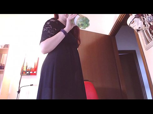❤️ Një skllav i nënshtruar që i pëlqejnë brekët e pista dhe të shijshme detyrohet të masturbojë pasi shikon këtë video! ❌ Super pornografi në sq.extraclasswork.ru ﹏