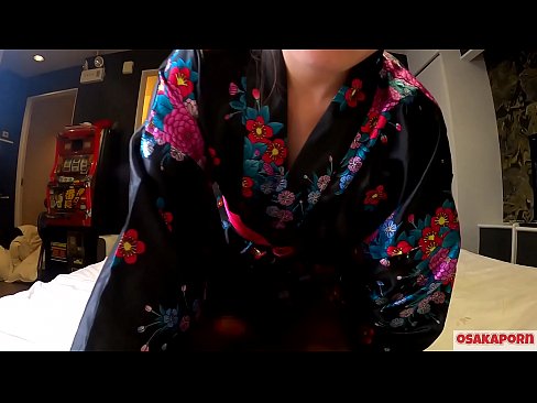 ❤️ Vajza e re cosplay pëlqen seksin deri në orgazmë me një shiringë në një kalorës dhe një blowjob. Vajzë aziatike me pidhi leshtore dhe cica të bukura me kostum tradicional japonez në video amatore që tregon masturbim me lodra qij. Sakura 3 OSAKAPORN. ❌ Super pornografi në sq.extraclasswork.ru ﹏